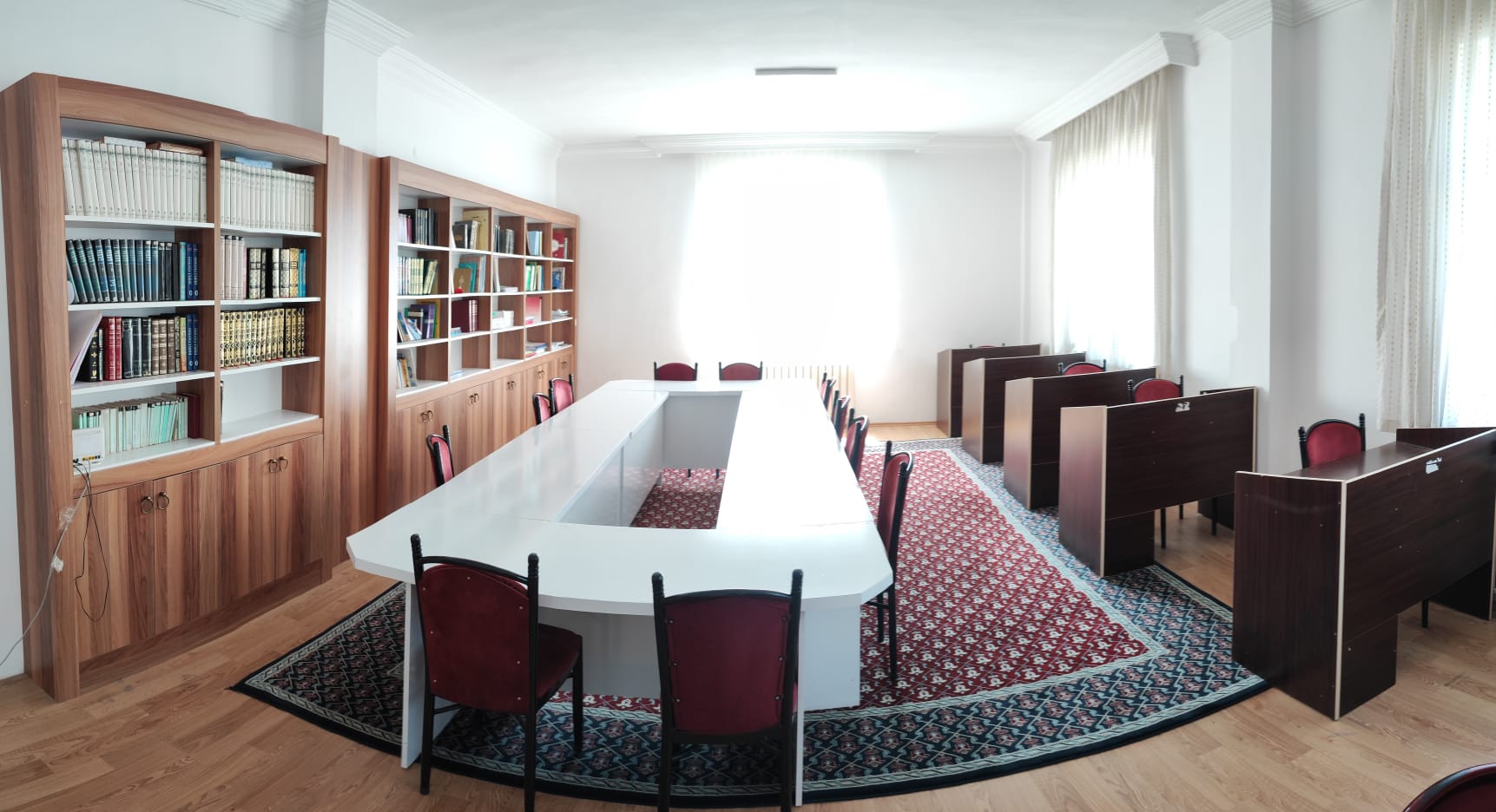 Güzelyalı Erkek Öğrenci Yurdu